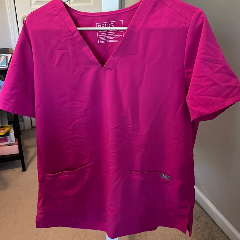 Set of FIGS scrubs
